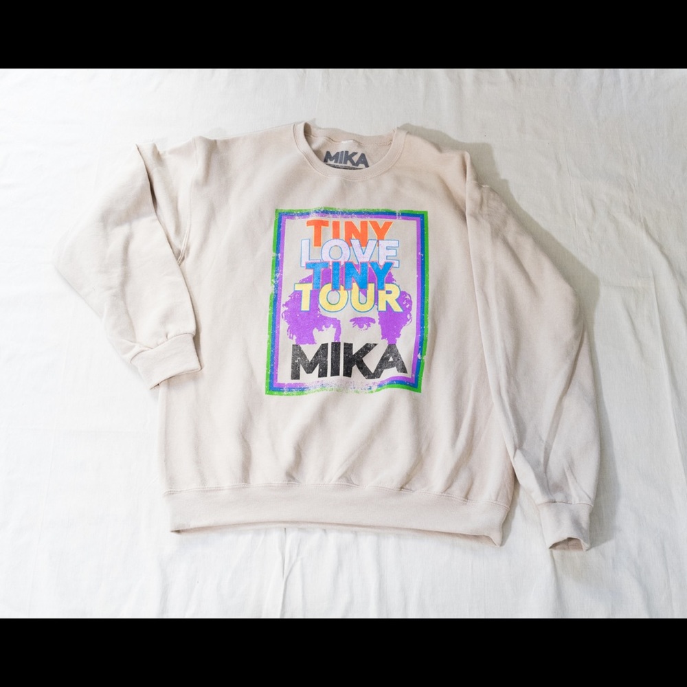 MIKA “Tiny Love Tiny Tour” Concert Sweater